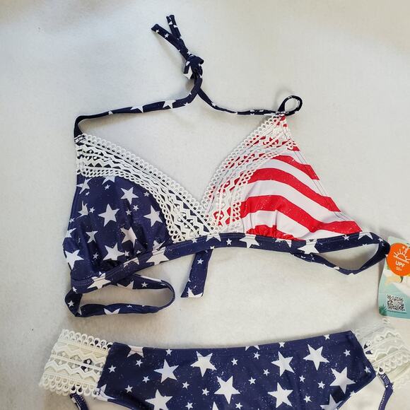 Women's Bikini Swimsuit Junior Size L Bikini Red White Blue Crochet Trim - Picture 6 of 10